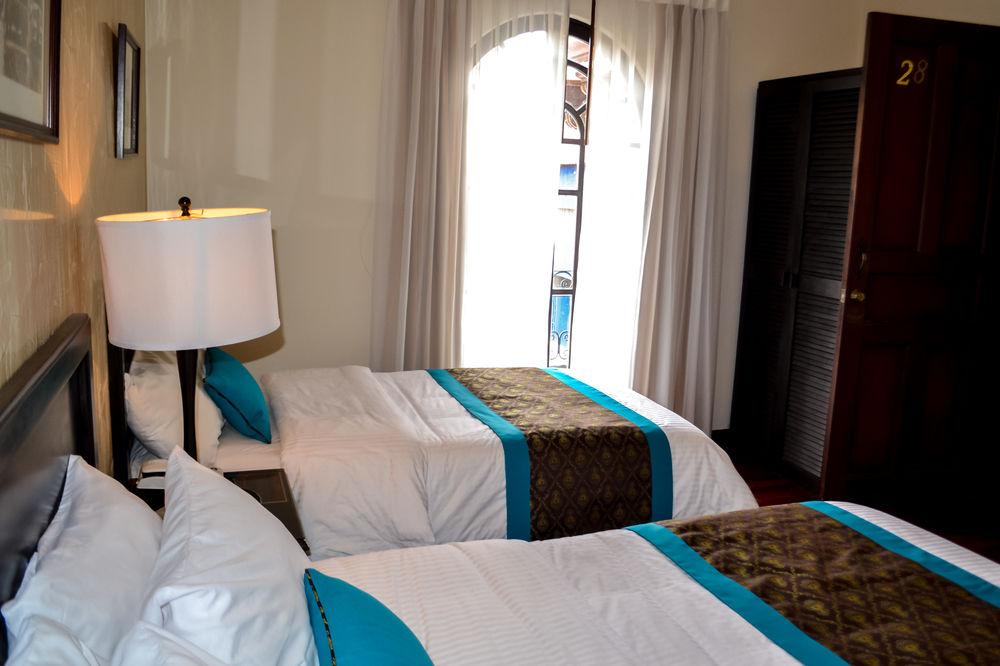 Hotel Colonial San José Buitenkant foto