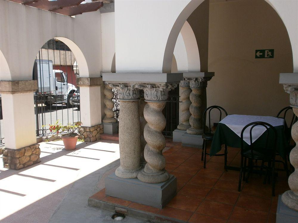 Hotel Colonial San José Buitenkant foto