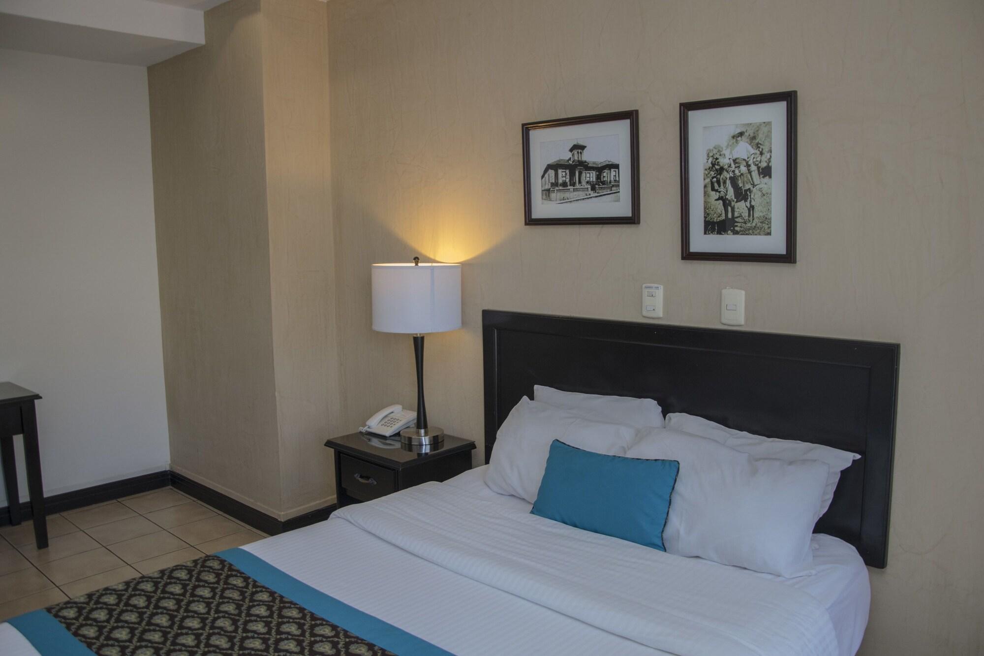 Hotel Colonial San José Buitenkant foto