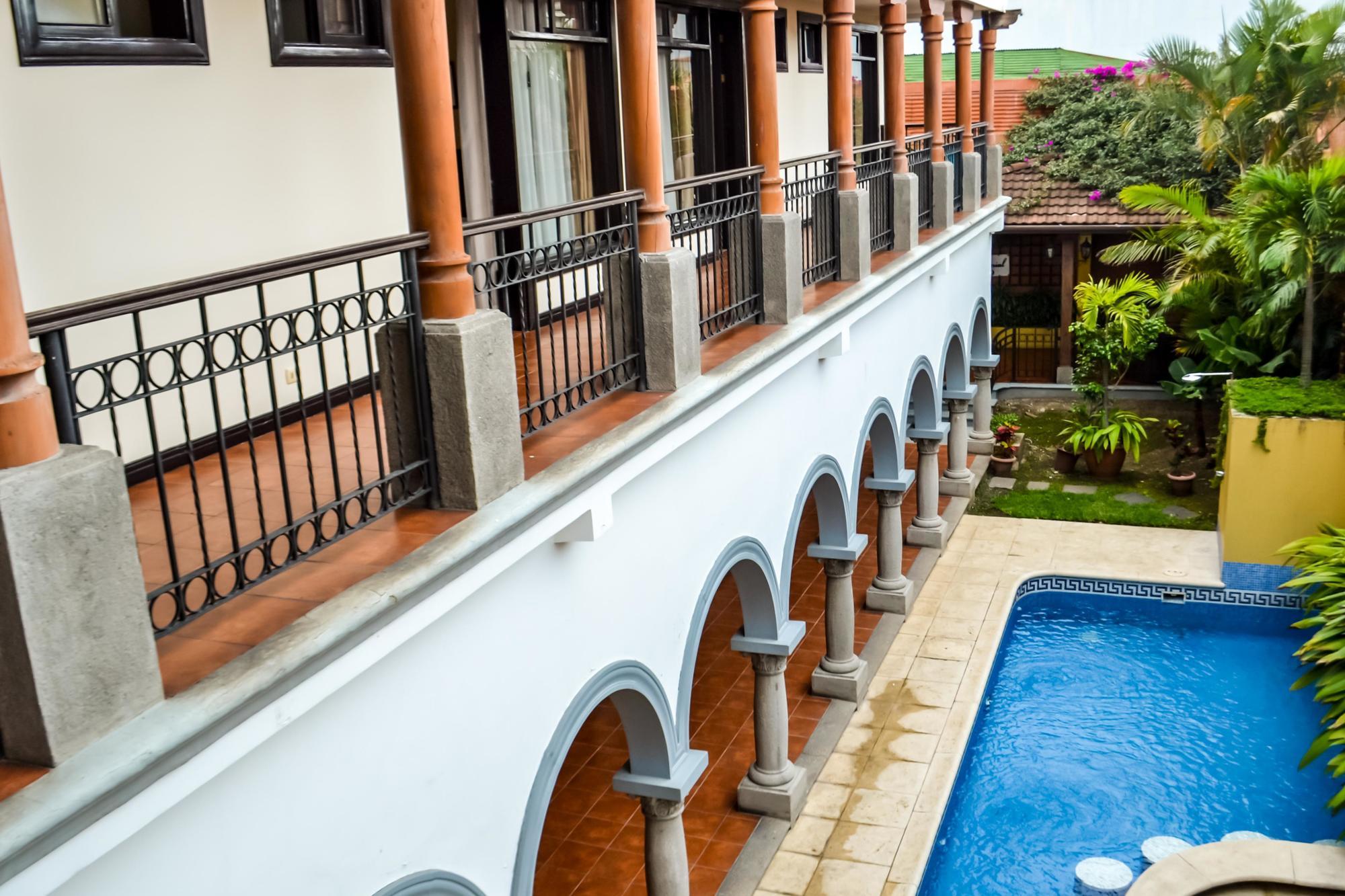 Hotel Colonial San José Buitenkant foto